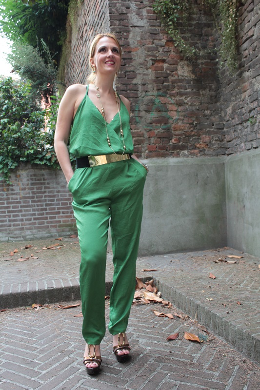 Margaret Dallospedale, Fashion blogger, The Indian Savage diary, Fashion blog, www.indiansavage.com, fashion tips, Lifestyle, How to wear, Green Jumpsui, Zara , 5