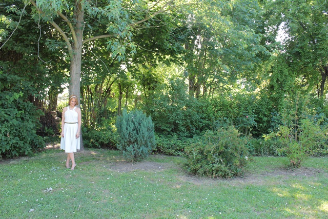White dress (fashion tip #38)