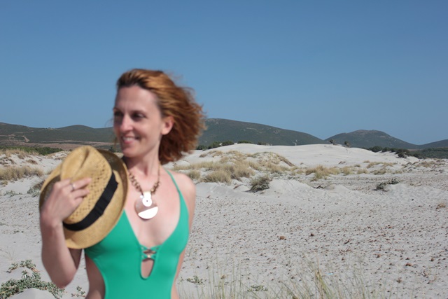 A perfect garment for hot summer days (Fashion outfit #52)