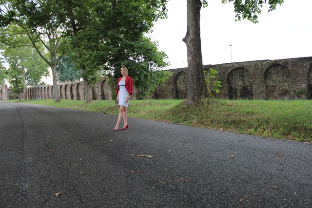 Crochet dress (Fashion outfit #47)