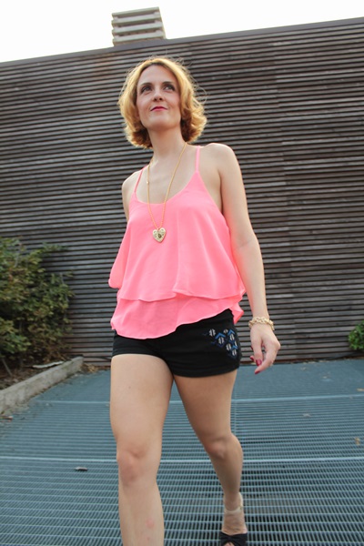 Margaret Dallospedale, Fashion blogger, The Indian Savage diary, Fashion blog, www.indiansavage.com, fashion tips, Lifestyle, How to wear, Ruffle Tank Top, 4