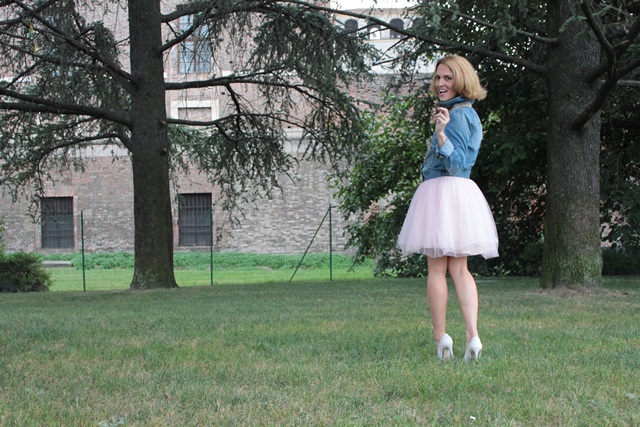 Denim and Tulle skirt (Fashion outfit #66)