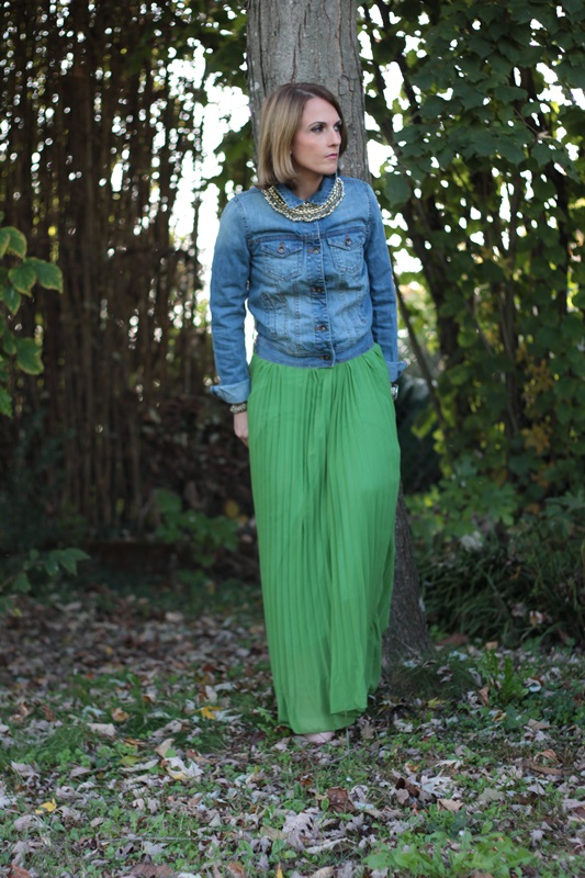 Margaret Dallospedale, Maggie Dallospedlae fashion diary, Fashion blog, Fashion blogger,  fashion tips, how to wear, Outfits, OOTD, Fall outfit, Autumn outfit, Long Green skirt and, 2