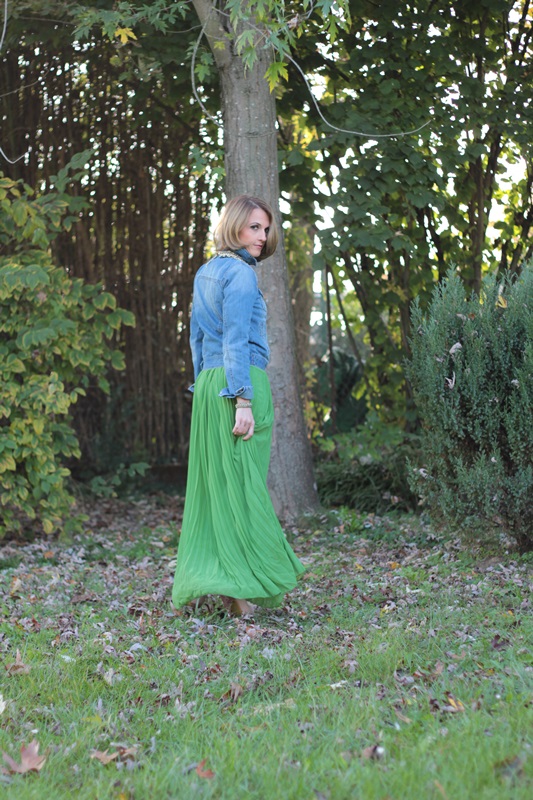 Margaret Dallospedale, Maggie Dallospedlae fashion diary, Fashion blog, Fashion blogger,  fashion tips, how to wear, Outfits, OOTD, Fall outfit, Autumn outfit, Long Green skirt and,10