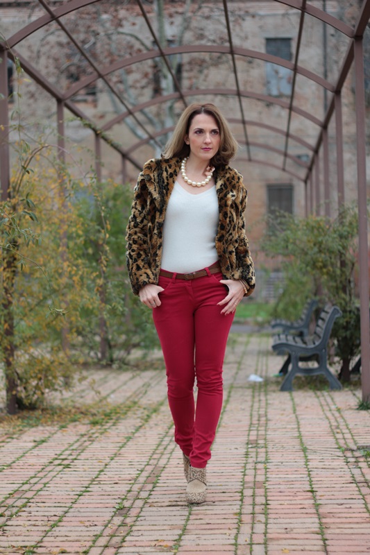 Fashion blogger, Fashion blog, Maggie Dallospedale fashion diary, fashion outfit, Leopard coat, 6