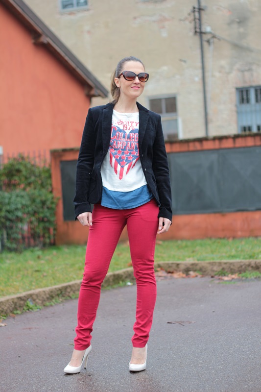 Fashion blogger, Fashion blog, Maggie Dallospedale fashion diary, fashion outfit, Sweatshirt, 1
