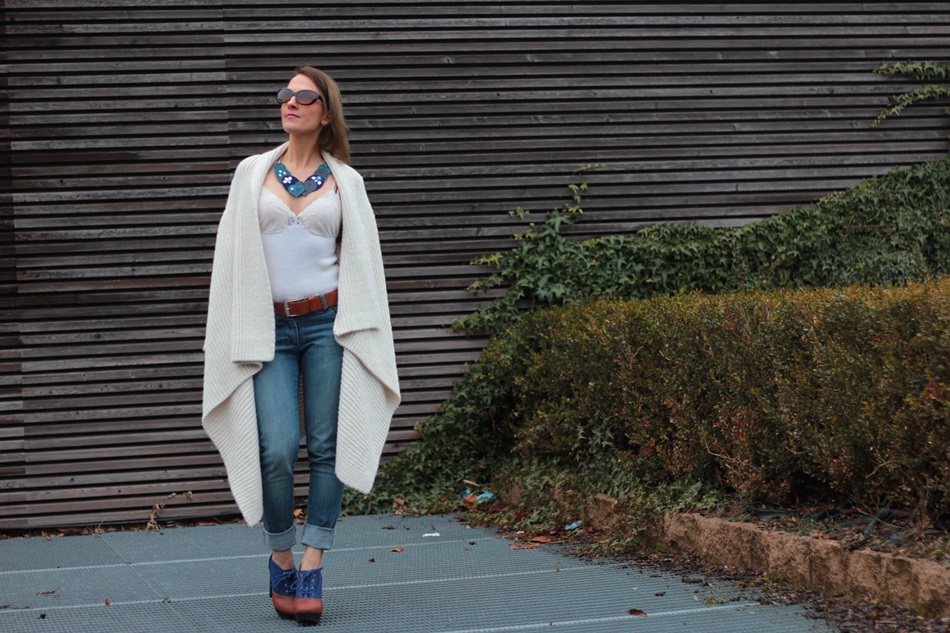 Maxi Cardigan and denim (Winter Outfit)