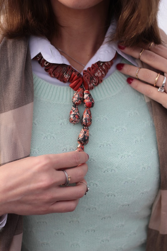 Fashion blogger, Fashion blog, Maggie Dallospedale fashion diary, fashion outfit, Fashion Blogger question, Mint Sweater , 7