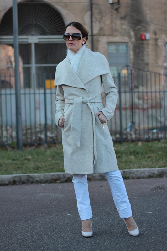 Fashion blogger, Fashion blog, Maggie Dallospedale fashion diary, fashion outfit, Total White Outfit, 9