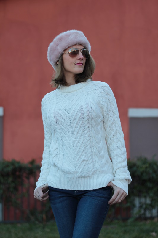 Fashion blogger, Fashion blog, Maggie Dallospedale fashion diary, fashion outfit, White Maxi Sweater, 0
