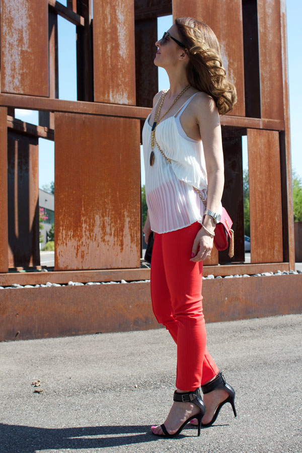 Red-Skinny-pants-10