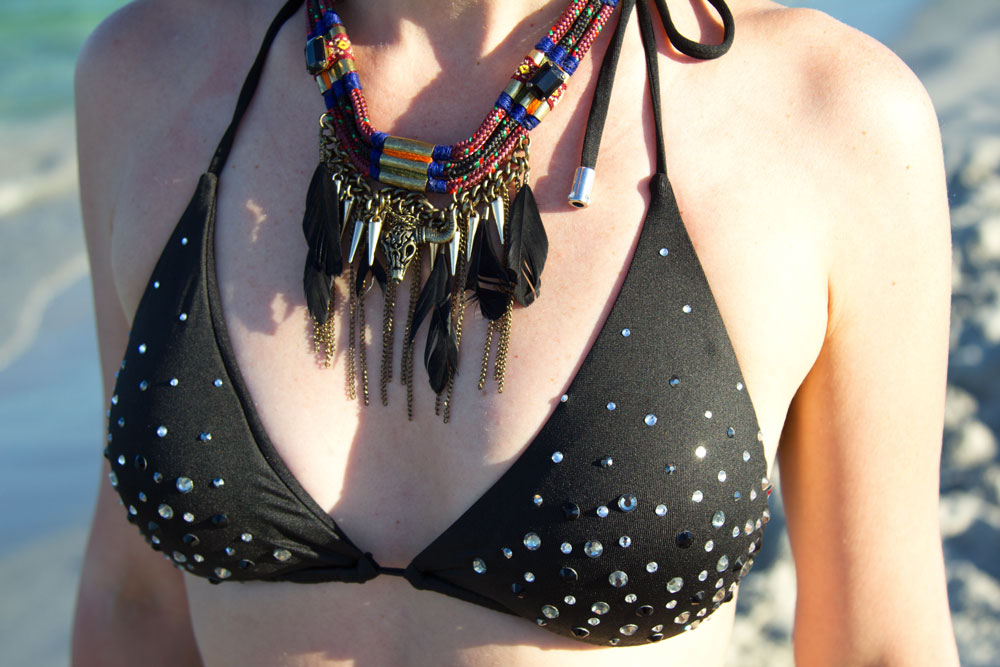Black Posh Bikini by TooMuch per brillare anche sotto l'ombrellone