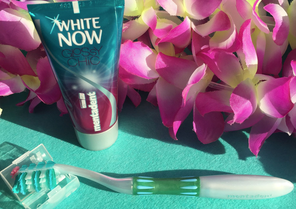 Mentadent White Now per un sorriso Glossy chic