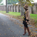 Seventy Style with Mamatayoe dress and special necklace Rue des Mille