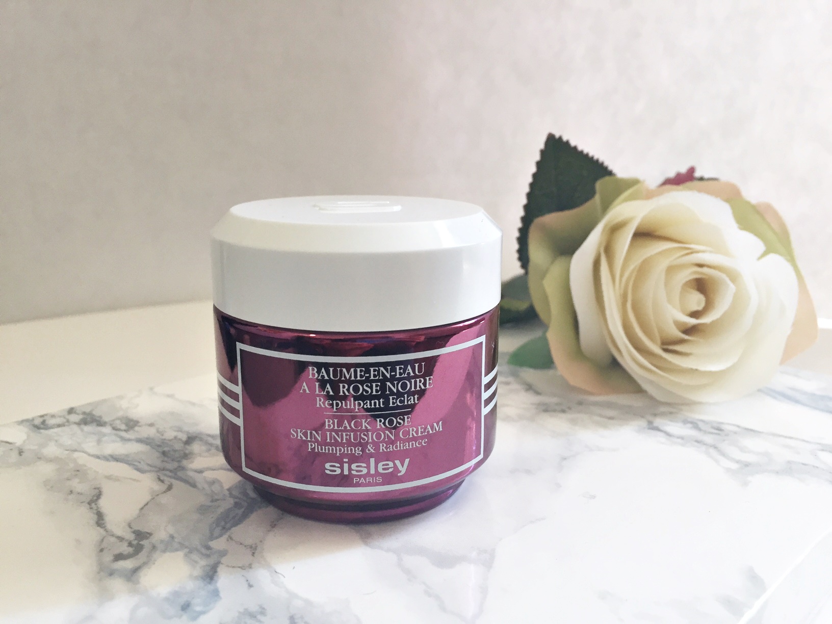 Baume-en-Eau à la Rose Noire, il nuovo arrivato di casa Sisley Paris