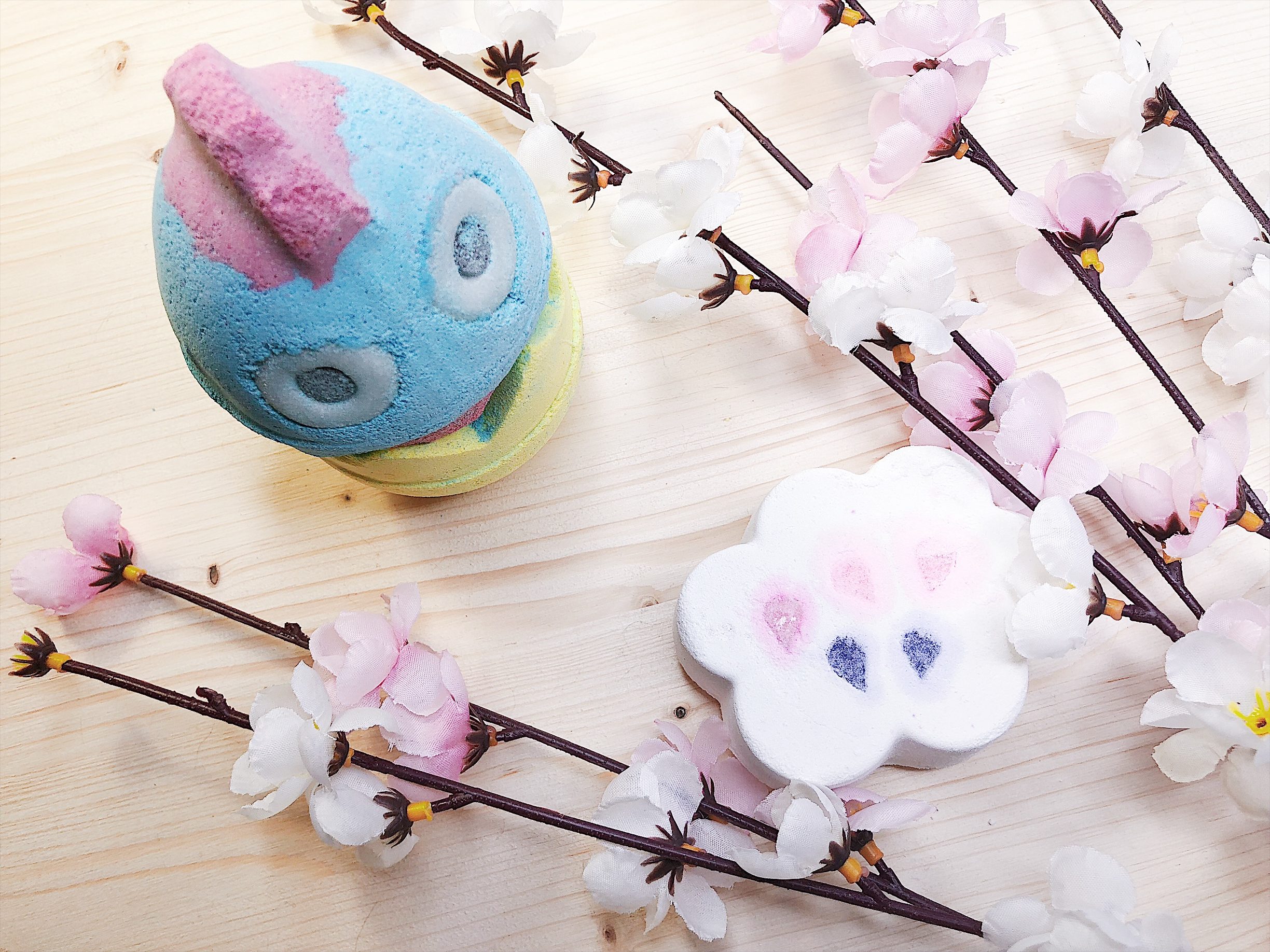 Lush Easter: festeggiamo con le bombe da bagno in edizione limitata