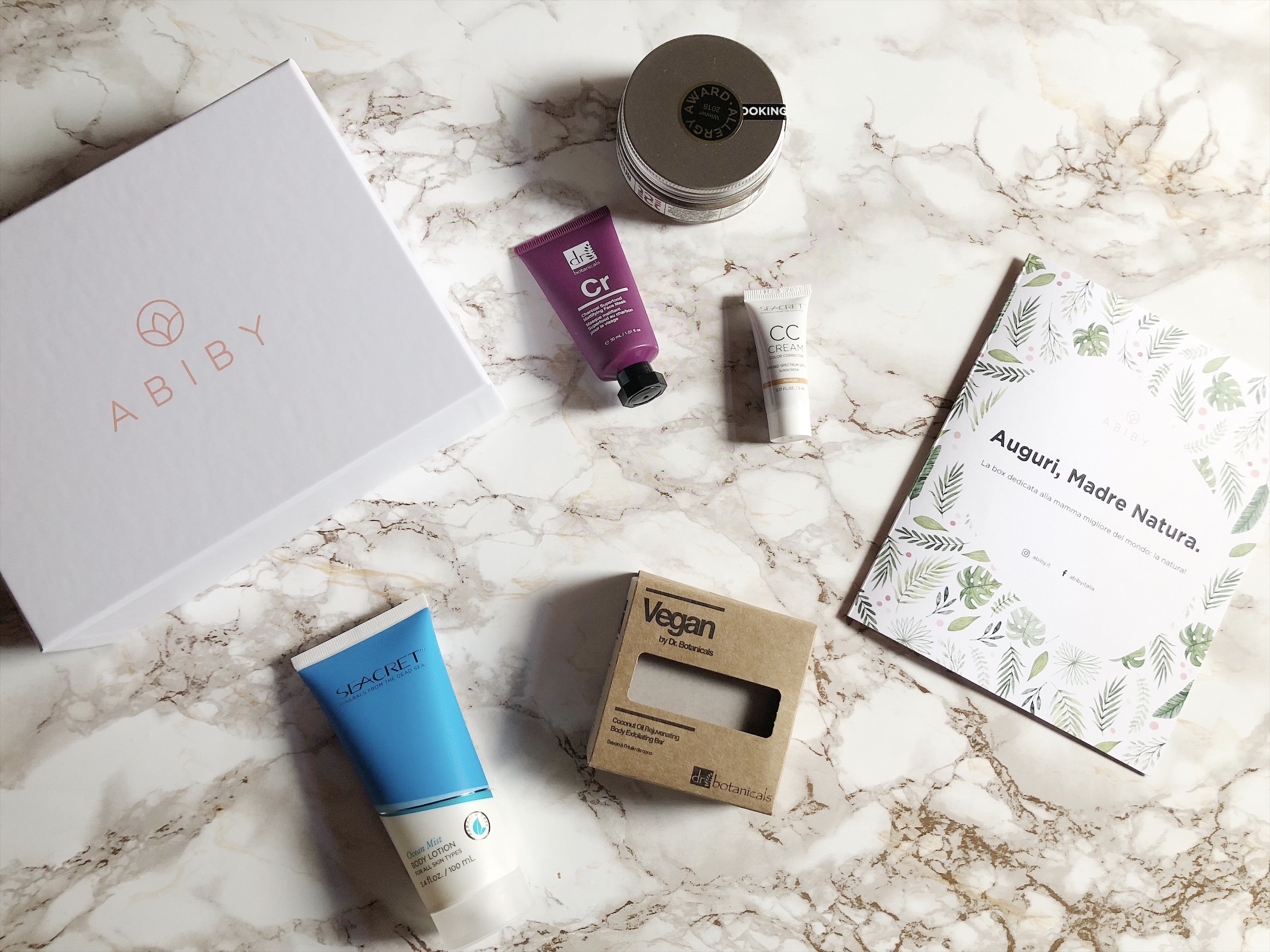 Abiby dedica una beauty box a la madre più importante: la natura!