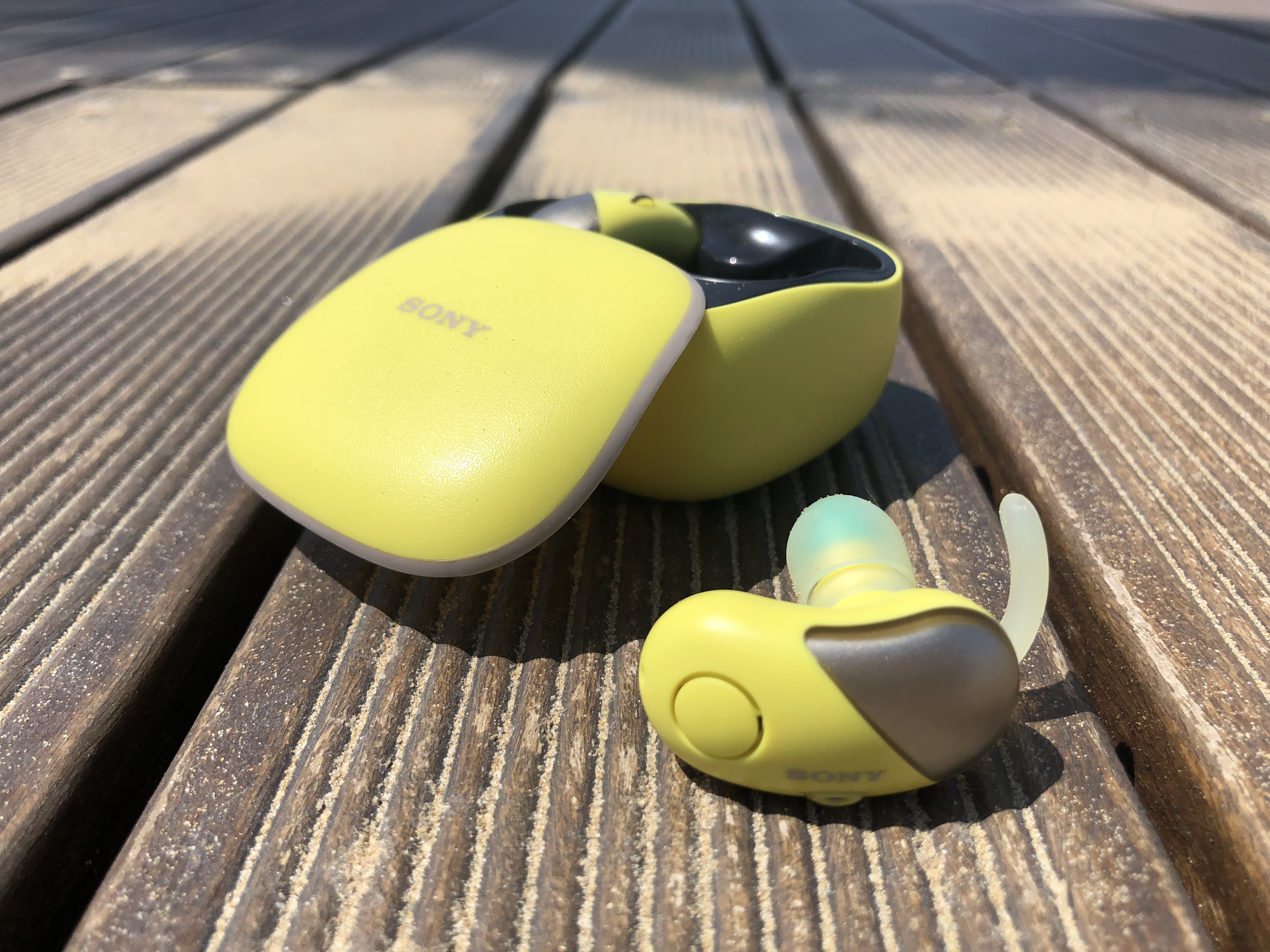 Sony cuffie wireless WF-SP700N con eliminazione del rumore per lo sport