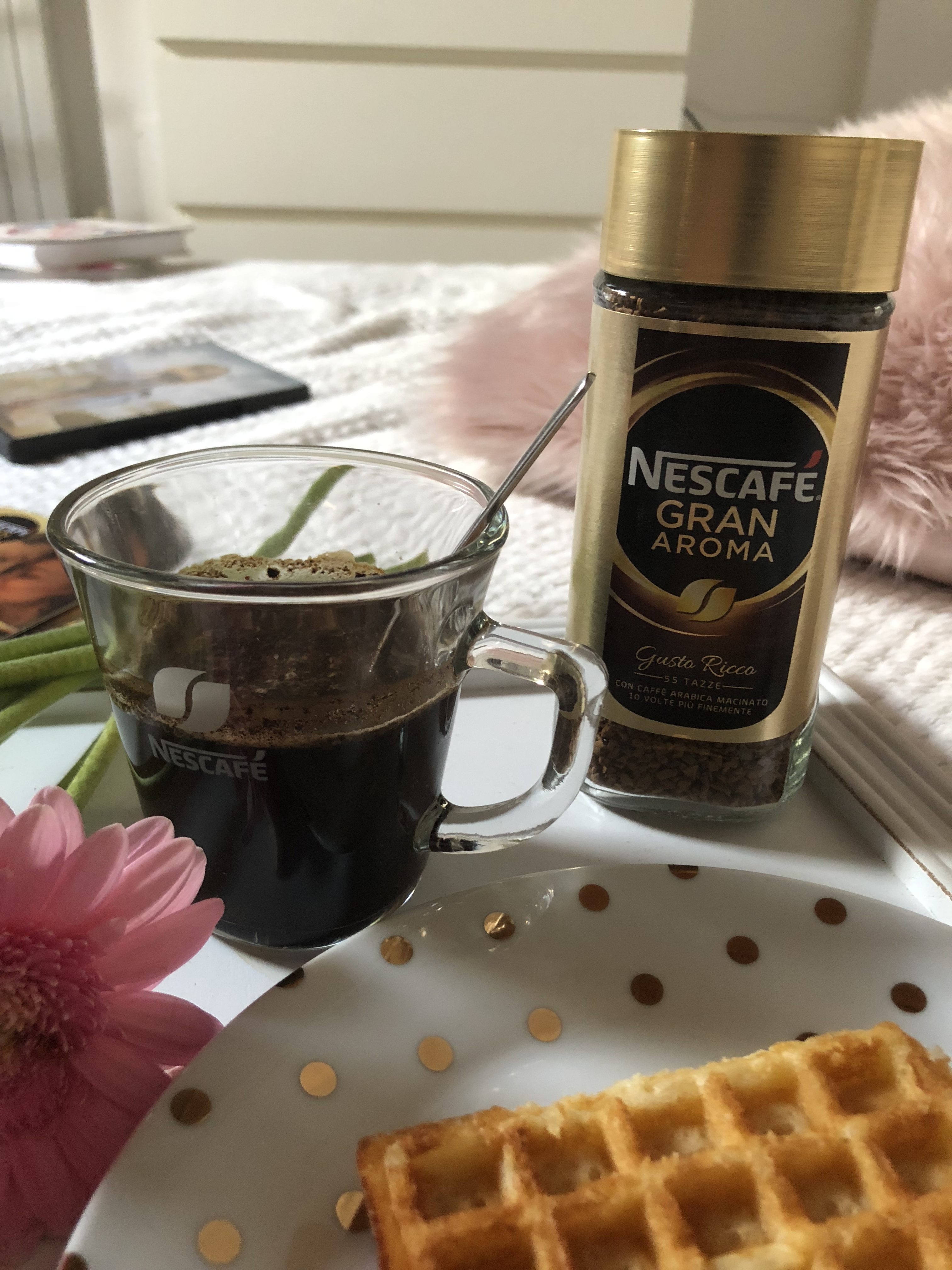 Nescafè Gran Aroma presenta... I momenti che contano davvero