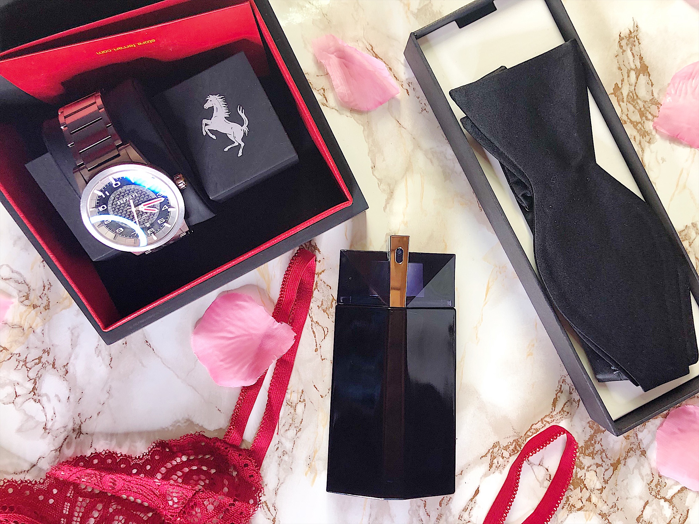 Alien Man by Mugler: finalmente la luce si declina anche al maschile!