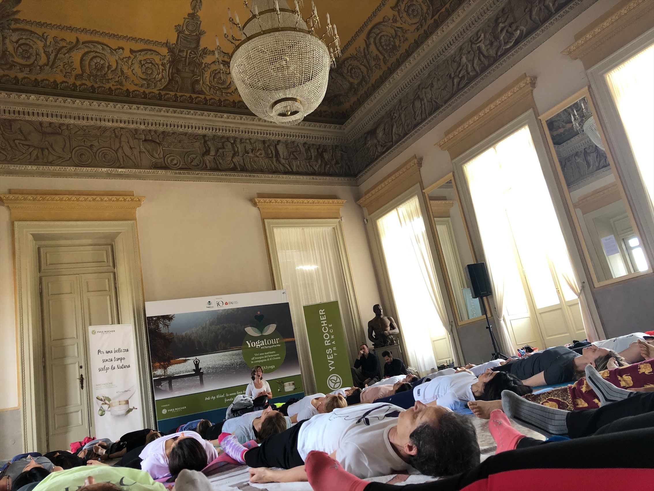 IO Donna Yoga Tour: un’esperienza unica in compagnia di Io donna, Yves Rocher e FAI