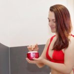 Pelle corpo perfetta? Creme Ialucollagen TEN ricompattante e DD Cover
