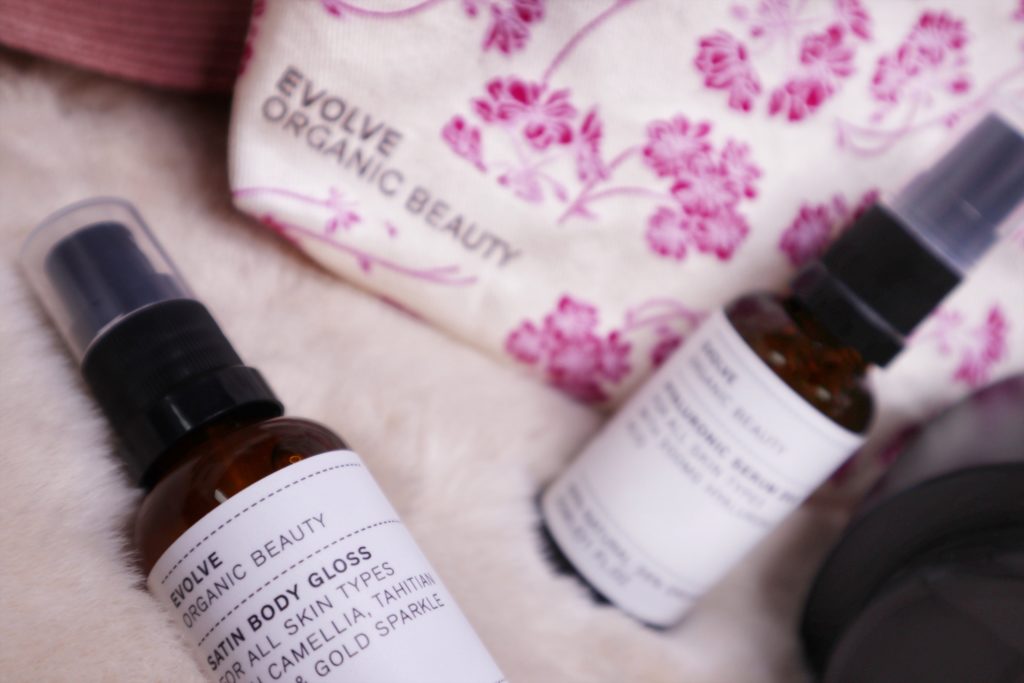 Evolve beauty: il kit che non può mancare nella valigia è su QVC Italia