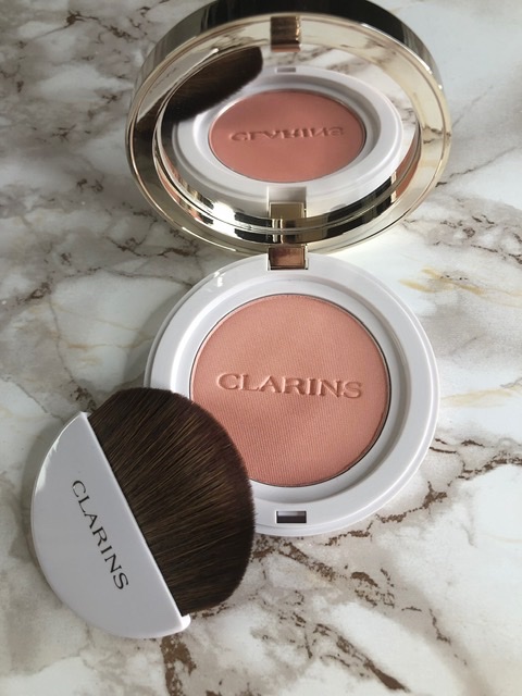 Joli Blush: arriva la melodia Clarins che dà colore alle giornate grigie