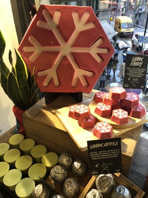 Natale Lush 2019: idee regalo che non possono mancare sotto l'albero