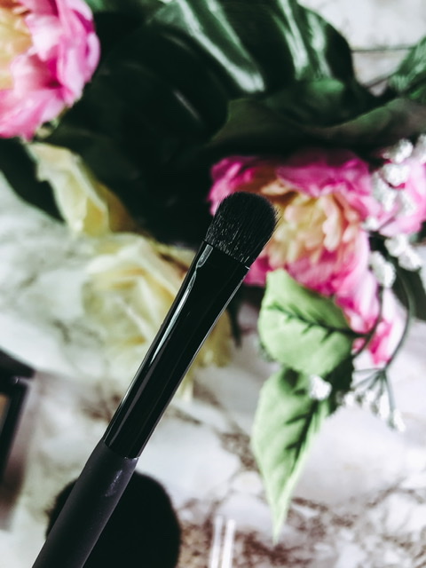 Makeup time: prodotti e pennelli indispensabili per il trucco di Mediterranea