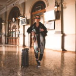 Come vestirsi per viaggiare in treno (outfit sporty chic invernale), Margaret Dallospedale