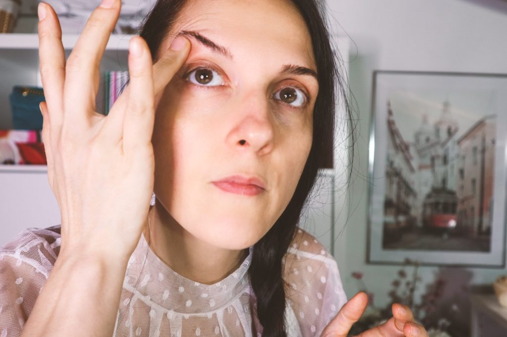 Margaret Dallospedale, Come applicare la crema contorno occhi in modo corretto
