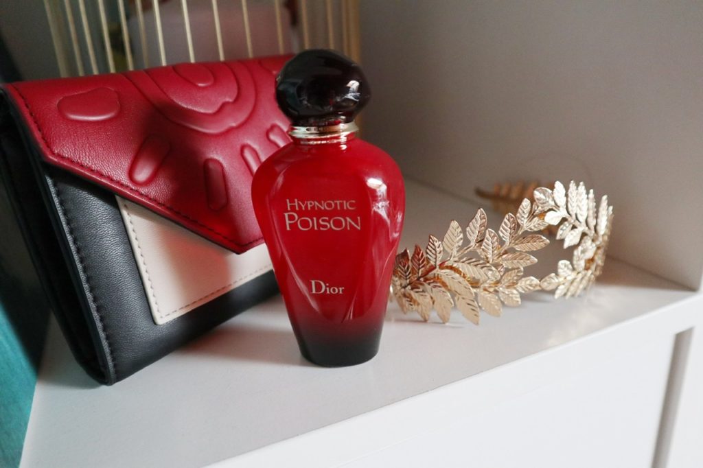 Come applicare il profumo capelli e quale scegliere (Hair mist)