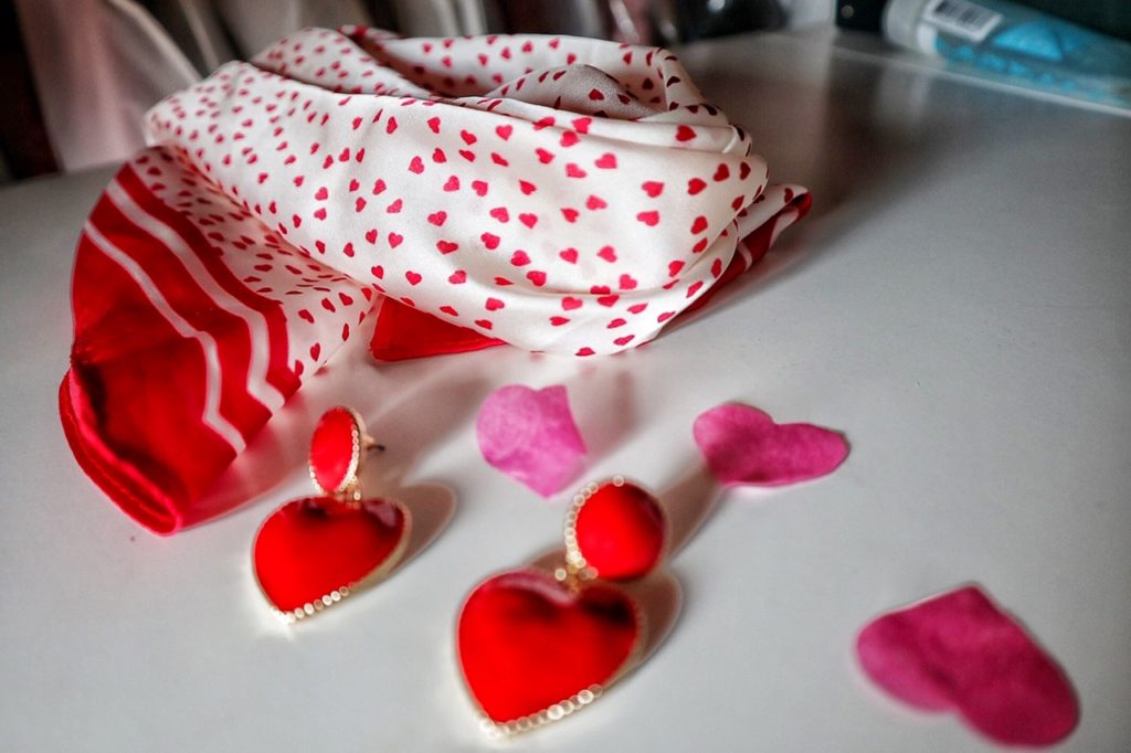 Accessori per San Valentino: due idee regalo perfette di Bijou Brigitte