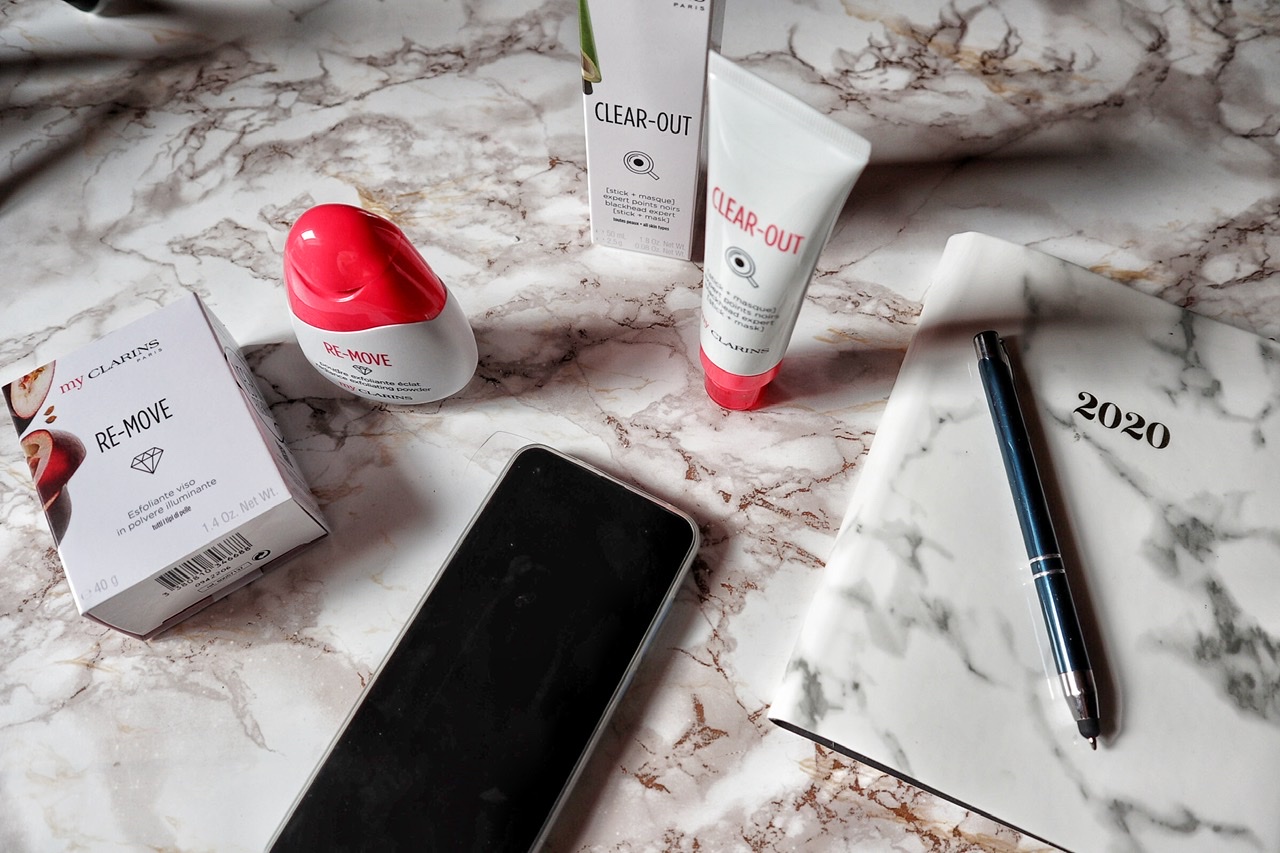 Pelle depurata: Re-Move & Clear-Out della linea myClarins