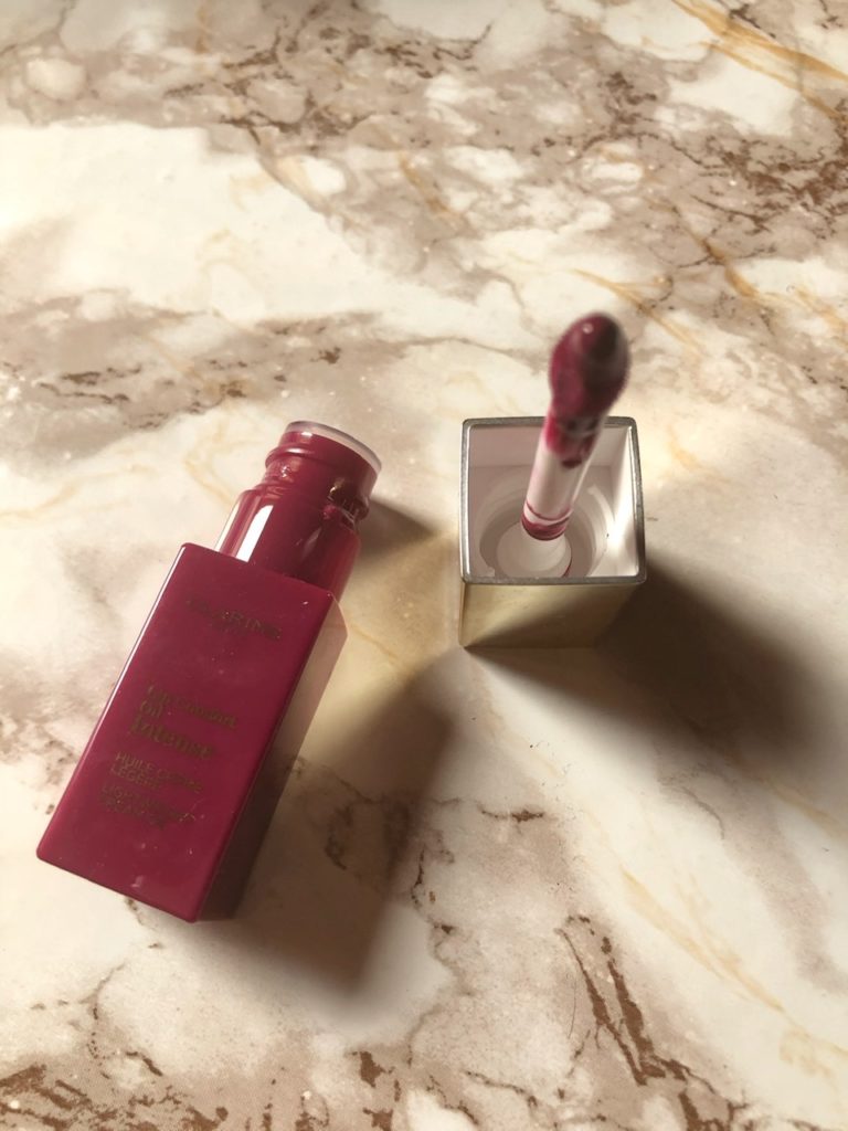 Lip Comfort Oil Intense di Clarins: scopriamo le nuove nuance.