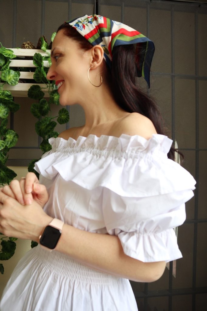 Blusa Spalle Scoperte: una tendenza che vedremo anche  quest'estate 2020