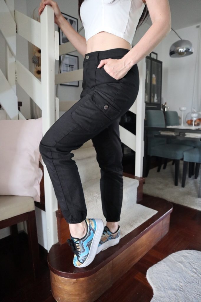 Pantaloni Cargo: tornano a fare capolino tra le tendenze fashion