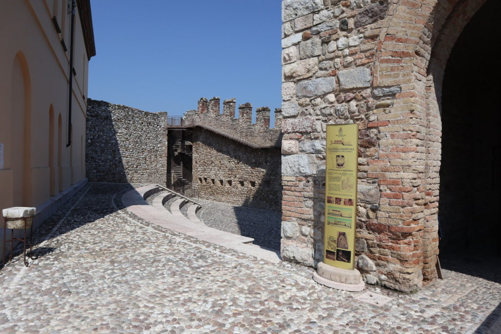 Desenzano del Garda: Cosa vedere, dove mangiare e dove dormire