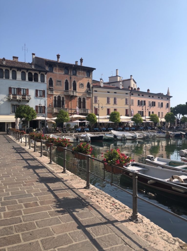 Desenzano del Garda: Cosa vedere, dove mangiare e dove dormire