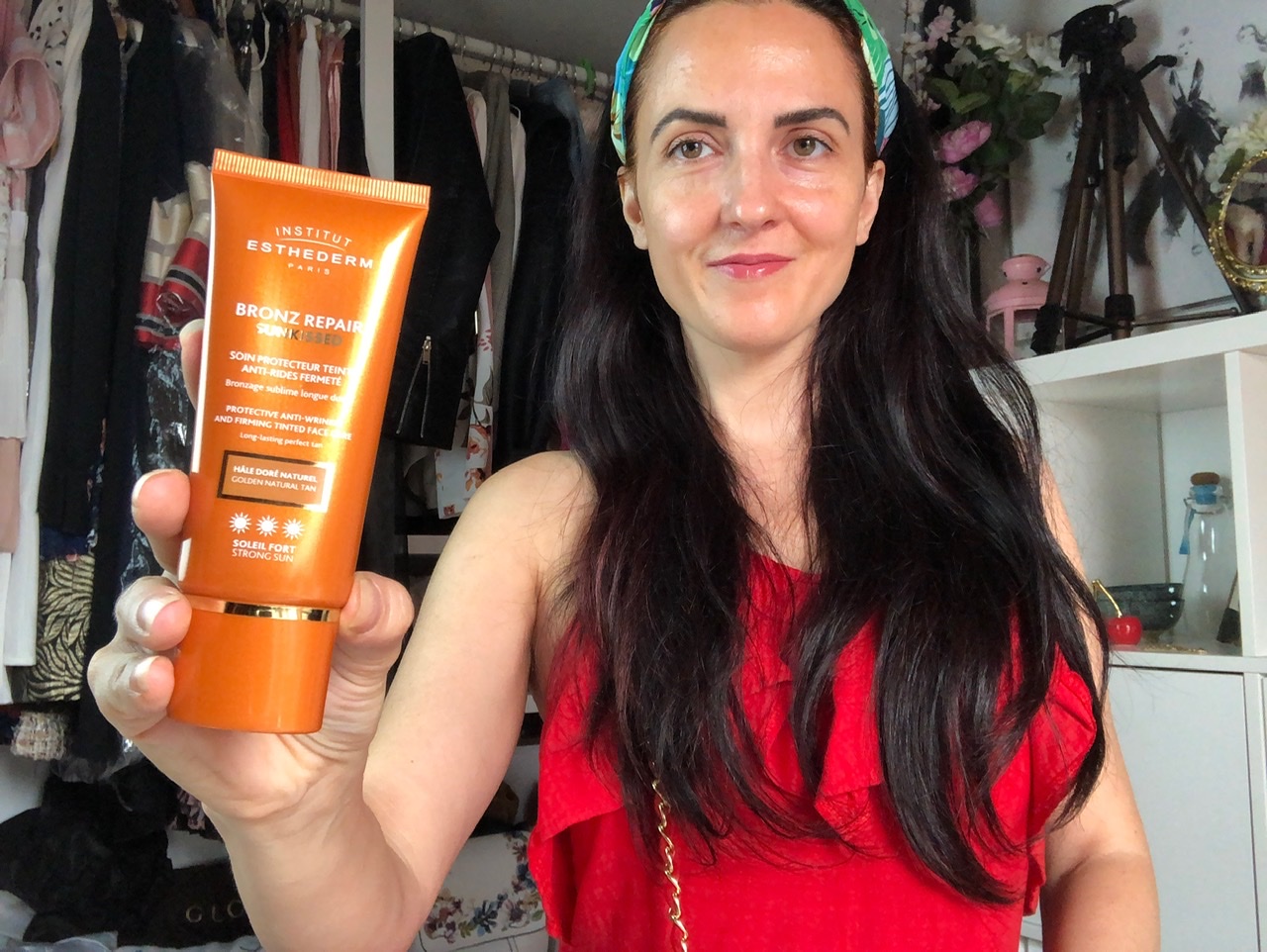 Bronz Repair Sunkissed: Trattamento solare anti-rughe in versione colorata