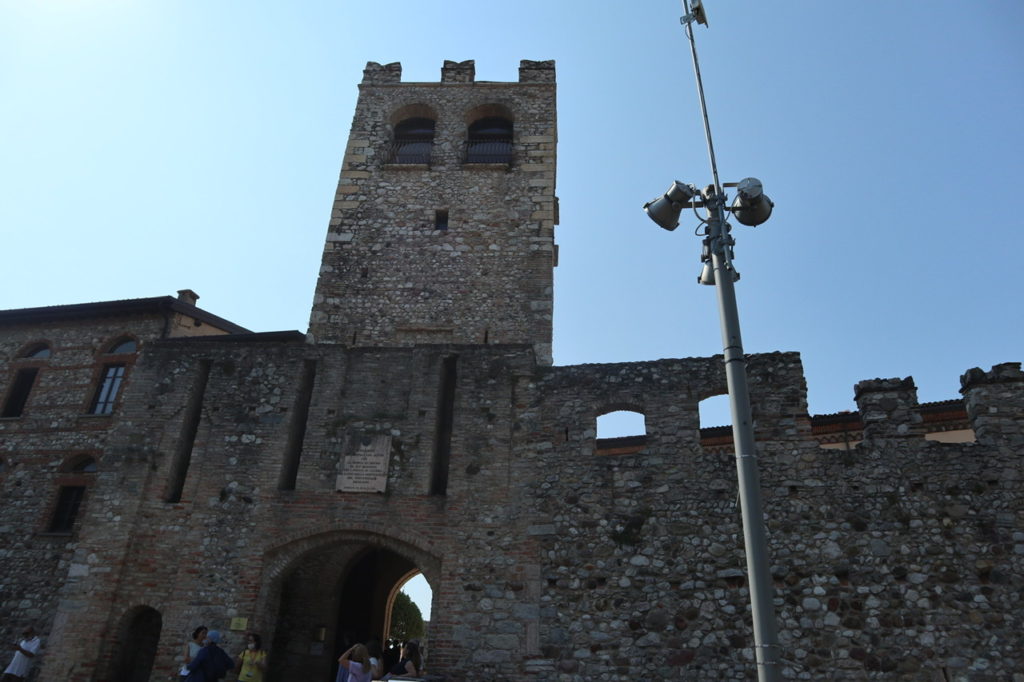 Desenzano del Garda: Cosa vedere, dove mangiare e dove dormire