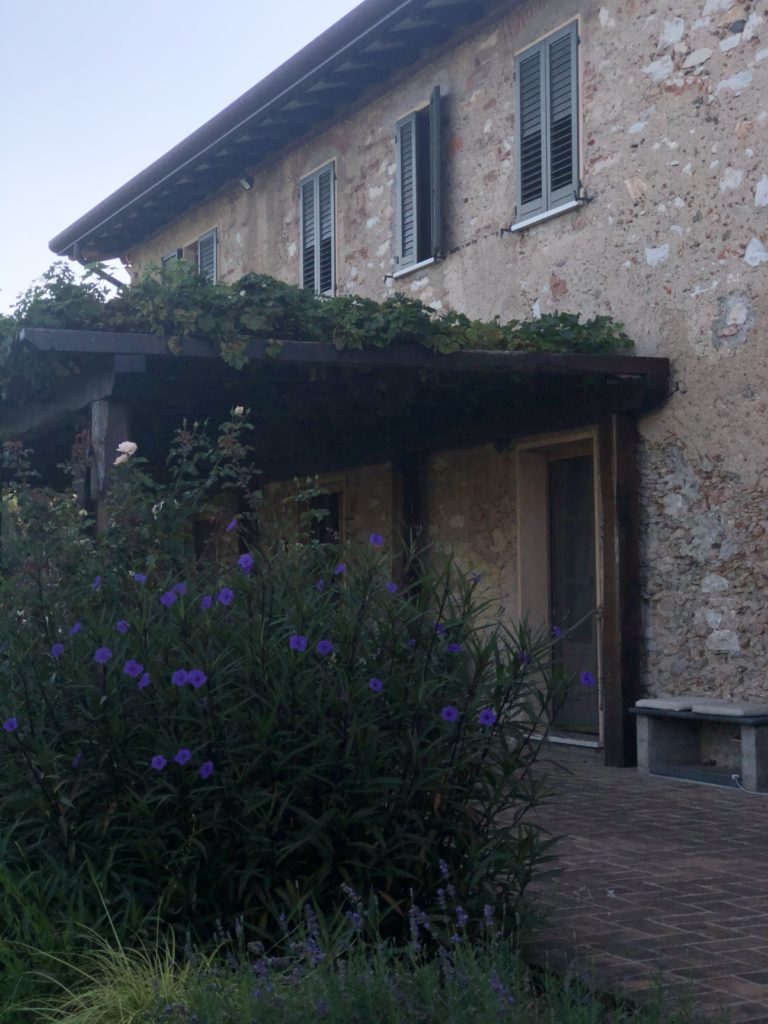 Olimagio, a beautiful country house in Versilia (Tuscany)