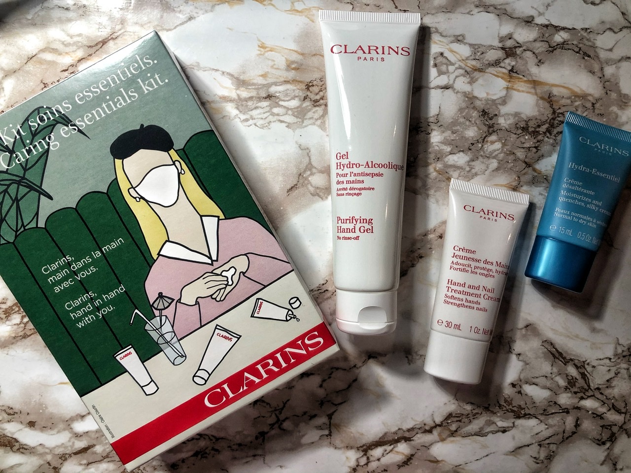 Kit mani perfette di Clarins: Ecco tutto l'occorrente