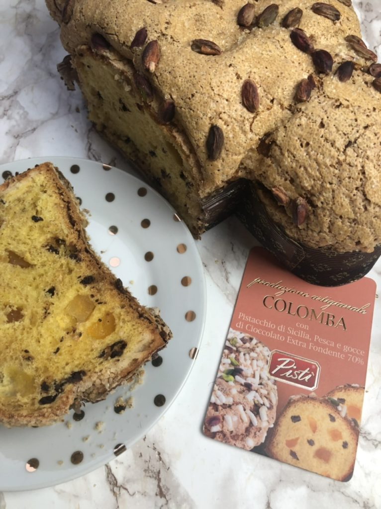 Colomba al pistacchio per festeggiare la Pasqua