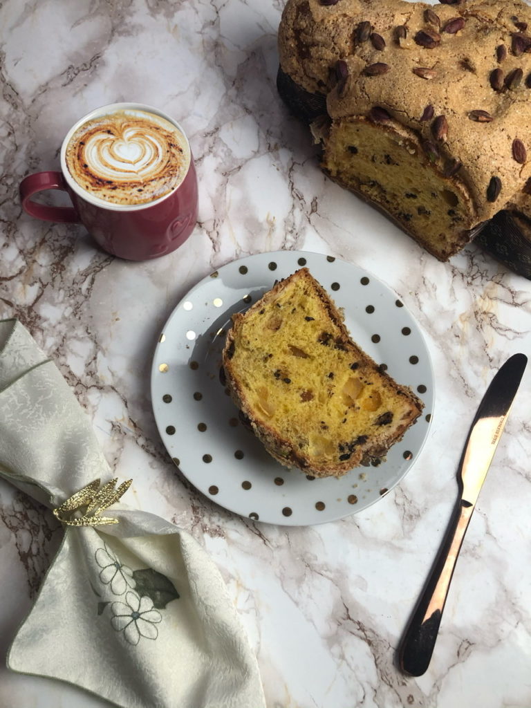 Colomba al pistacchio per festeggiare la Pasqua
