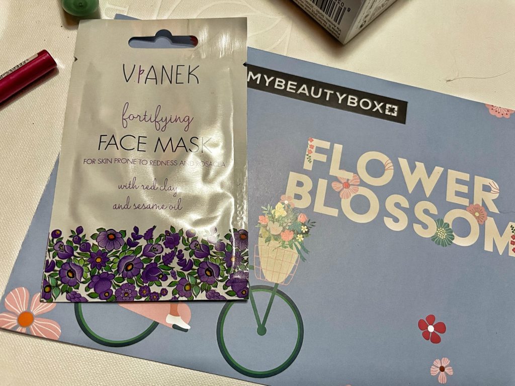 Beauty coccola firmata My Beauty Box per la Pasqua (Flower Blossom)