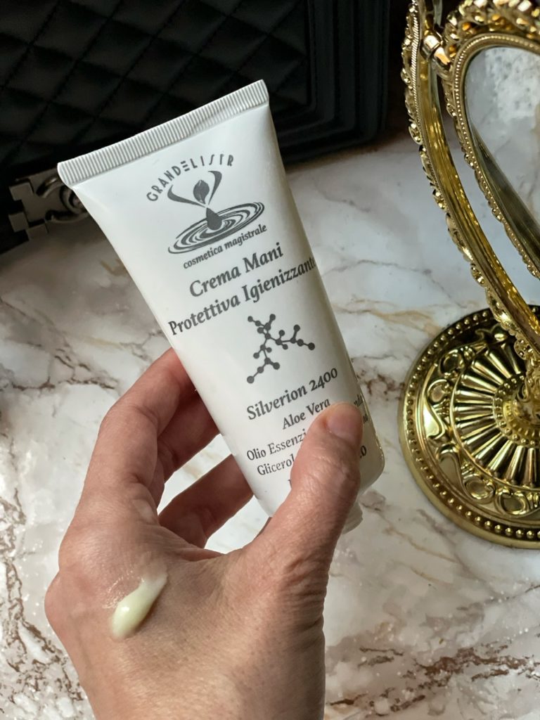 Crema mani idratante: come avere mani idratate e protette con un prodotto