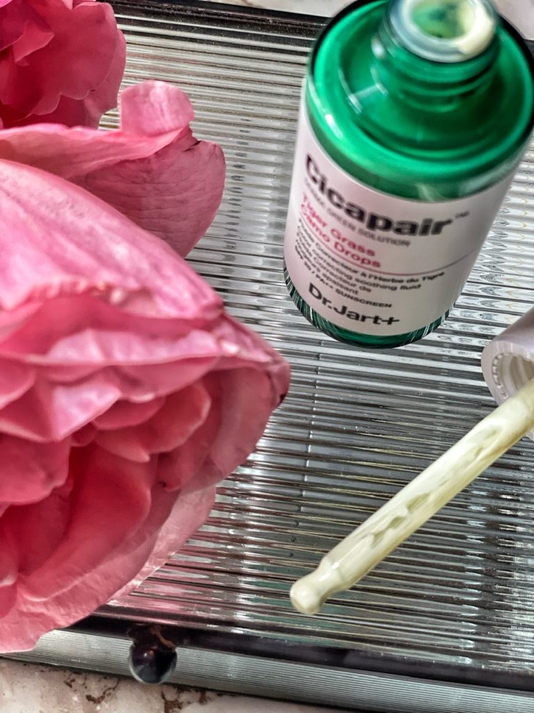 Migliori trattamenti lenitivi a base di Centella Asiatica per la pelle sensibile