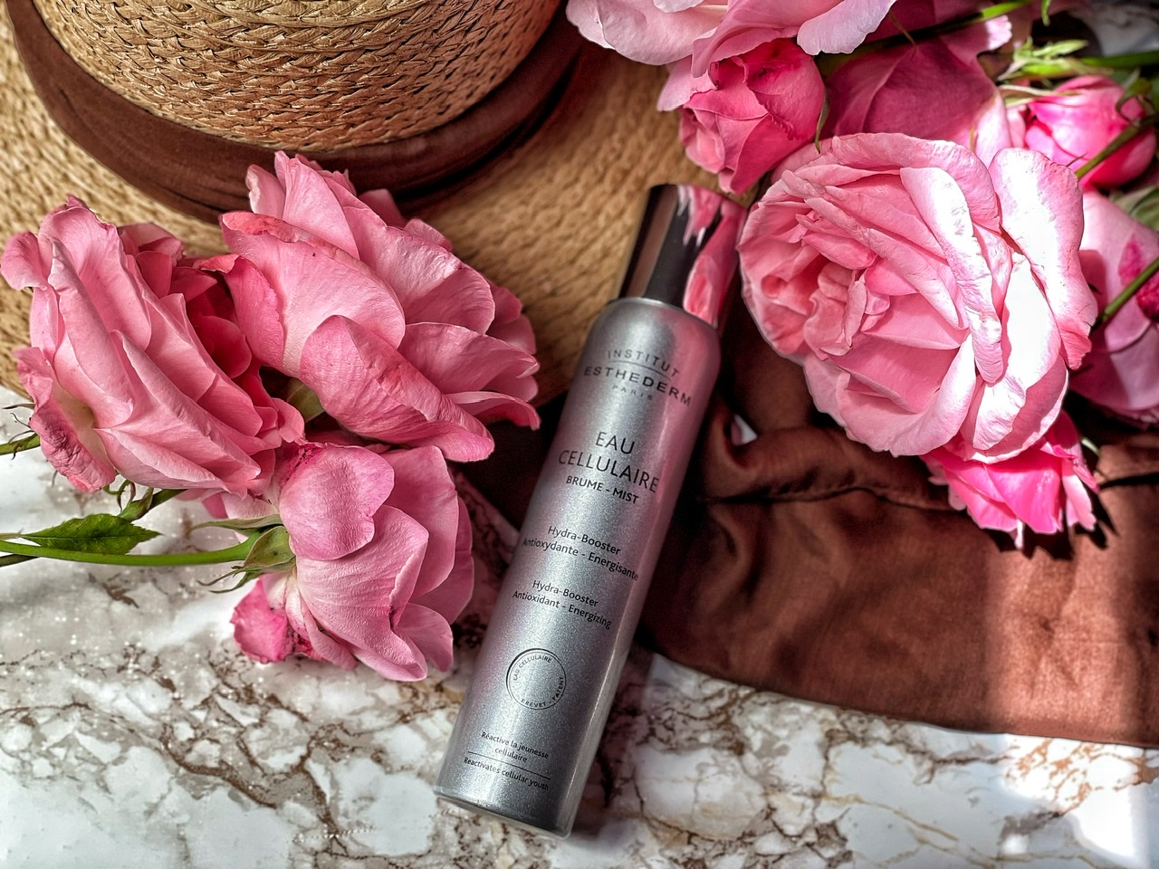 Acqua di giovinezza: Eau Cellulaire Brume di Institute Esthederm
